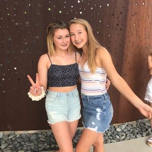 Meet your Posher, Lilly